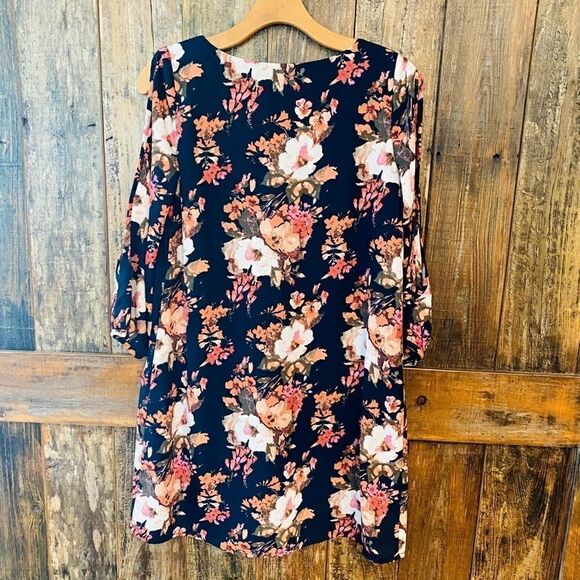 Lulu’s XS Blue Liberty Floral CottageCore Cold Shoulder Boho Flowy Dress - Picture 3 of 10